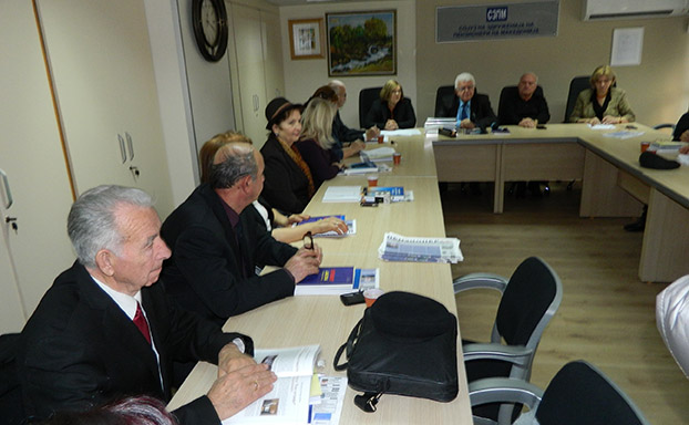 Komisija za informiranje 100 broj na Penzioner plus